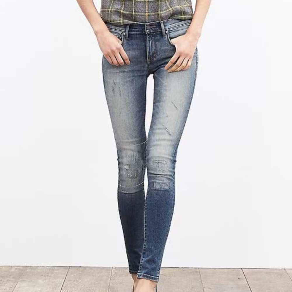 Banana Republic Medium Wash Distressed Skinny Jean Womens Size 25 Full Length